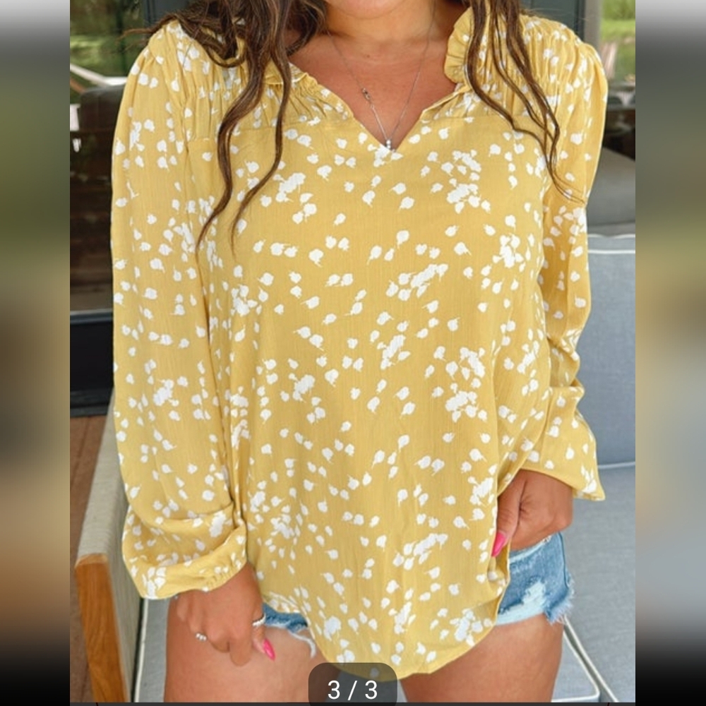 Honey & White Floral Women's Top